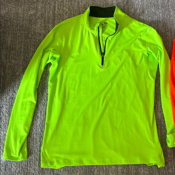 2 Dry Fit C9 Champion Long Sleeve Shirts - Picture 2 of 5